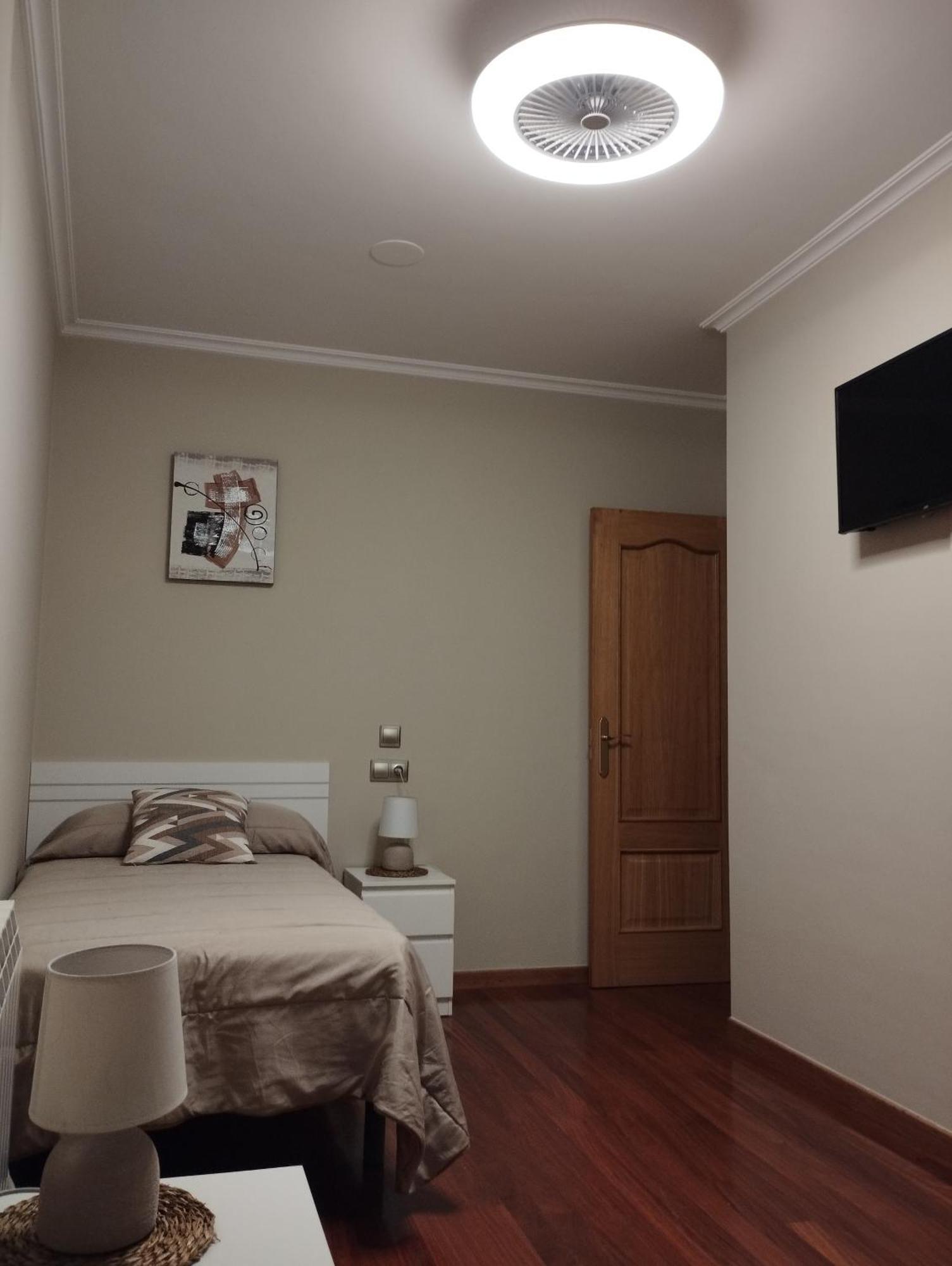 Grupo Arcanos Las Palmeras Apartment Caldas De Reis Room photo